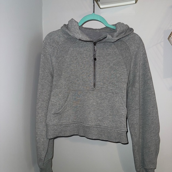 Lululemon scuba Women's Gray Hoodie sweatshirt EUC - Picture 4 of 8